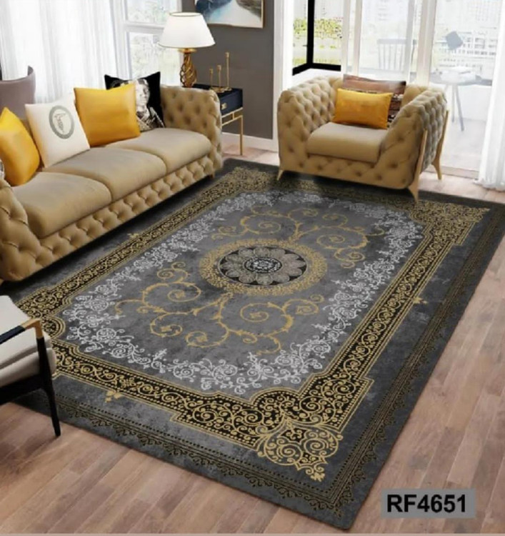 فرشینه مدرن و کلاسیک، با ترکیب رنگهای مختلف، مناسب چیدمانهای امروزی و فضاهای مدرن و کلاسیک